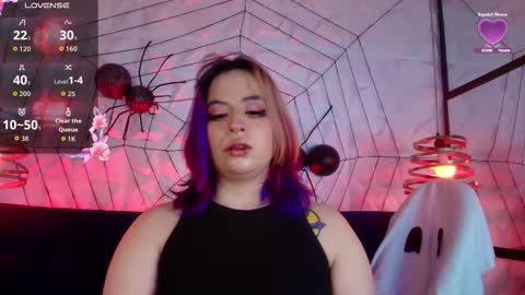Snapshot of matti_sofia chatting on October 14, 2025, 11:00 am TATIANA AND ROUS online show from October 14, 2025, 11:00 am