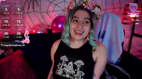 Snapshot of matti_sofia chatting on October 22, 2025, 11:10 am TATIANA AND ROUS online show from October 22, 2025, 11:10 am