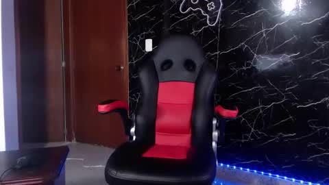 Snapshot of maty_hard chatting on January 25, 2025, 11:34 am Matias online show from January 25, 2025, 11:34 am