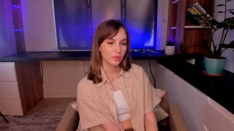 Lucy online show from September 14, 2025, 3:27 am