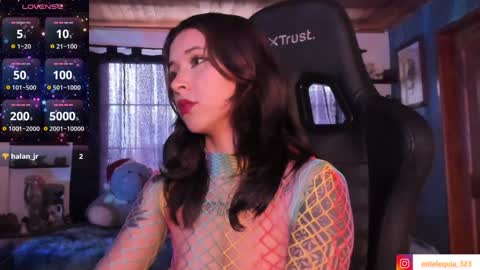 Snapshot of mavis_fuentes chatting on December 19, 2024, 9:38 pm Hilary online show from December 19, 2024, 9:38 pm