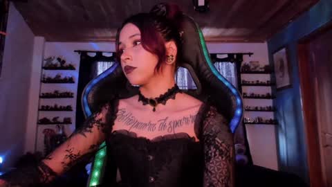 Snapshot of mavis_fuentes chatting on January 31, 2025, 10:31 pm Hilary online show from January 31, 2025, 10:31 pm