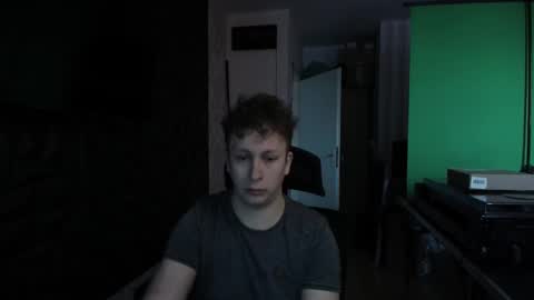 Snapshot of maxboner94 chatting on January 21, 2025, 7:47 am maxboner94 online show from January 21, 2025, 7:47 am