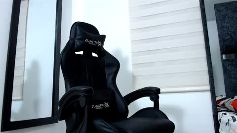 Maximo Sebastian online show from March 12, 2025, 7:02 am