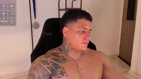 Maximoscott online show from September 14, 2025, 2:11 am