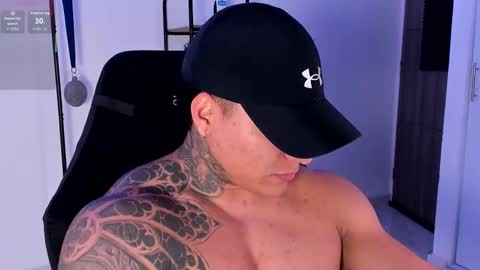 Maximoscott online show from October 15, 2025, 1:06 am