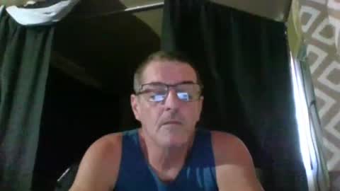 Snapshot of maximus_oreally chatting on March 4, 2025, 12:07 am Max online show from March 4, 2025, 12:07 am
