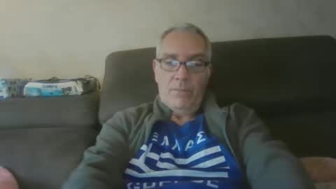 Snapshot of maxou569 chatting on November 10, 2025, 7:07 am maxou569 online show from November 10, 2025, 7:07 am