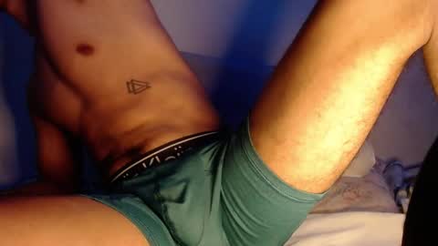 Snapshot of maxximus_10 chatting on January 29, 2025, 9:01 am maxximus_10 online show from January 29, 2025, 9:01 am