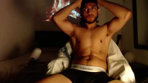 Snapshot of maxximus_10 chatting on February 6, 2025, 8:29 am maxximus_10 online show from February 6, 2025, 8:29 am