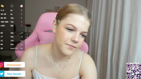 Snapshot of maya_blonde18 chatting on December 5, 2024, 3:15 am Maya online show from December 5, 2024, 3:15 am