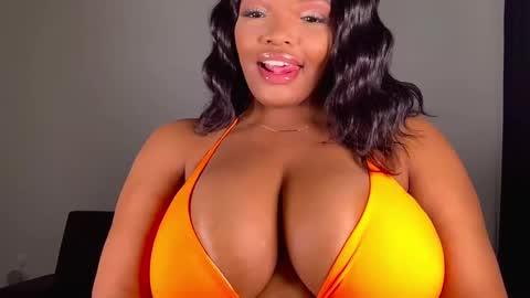 Snapshot of maybabi chatting on December 22, 2024, 2:16 pm MayBabi online show from December 22, 2024, 2:16 pm