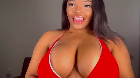 Snapshot of maybabi chatting on January 27, 2025, 12:05 pm MayBabi online show from January 27, 2025, 12:05 pm