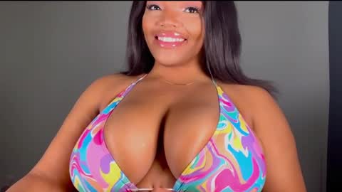 Snapshot of maybabi chatting on January 28, 2025, 11:17 am MayBabi online show from January 28, 2025, 11:17 am