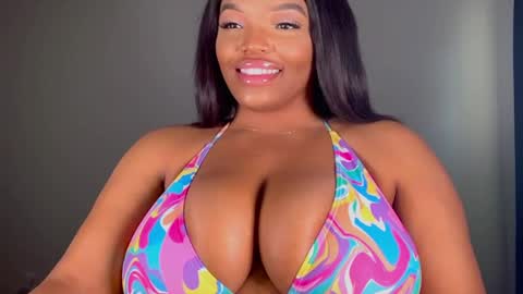 Snapshot of maybabi chatting on February 5, 2025, 3:09 pm MayBabi online show from February 5, 2025, 3:09 pm