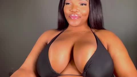 Snapshot of maybabi chatting on February 7, 2025, 2:26 pm MayBabi online show from February 7, 2025, 2:26 pm