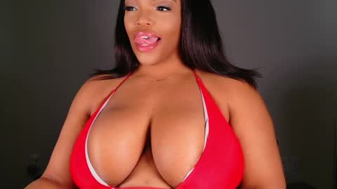 Snapshot of maybabi chatting on February 20, 2025, 11:20 am MayBabi online show from February 20, 2025, 11:20 am