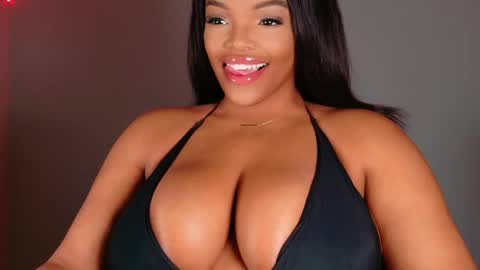 Snapshot of maybabi chatting on March 4, 2025, 11:19 am MayBabi online show from March 4, 2025, 11:19 am