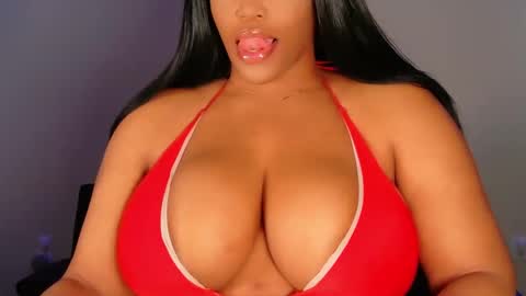 Snapshot of maybabi chatting on October 5, 2025, 12:58 pm MayBabi online show from October 5, 2025, 12:58 pm