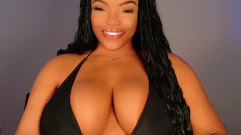 Snapshot of maybabi chatting on October 31, 2025, 10:11 pm MayBabi online show from October 31, 2025, 10:11 pm