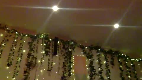 Snapshot of mazl0w chatting on December 31, 2024, 6:24 pm mazl0w online show from December 31, 2024, 6:24 pm