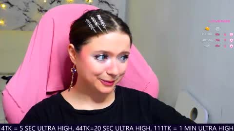 Snapshot of me_hanna chatting on March 5, 2025, 10:43 pm Hanna online show from March 5, 2025, 10:43 pm