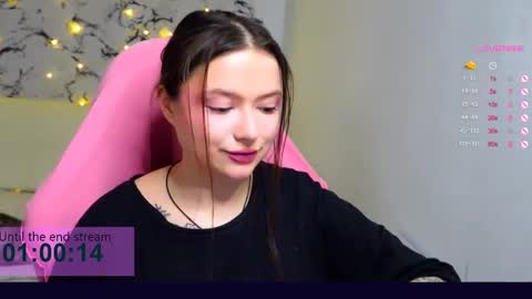 Snapshot of me_hanna chatting on March 8, 2025, 12:11 am Hanna online show from March 8, 2025, 12:11 am