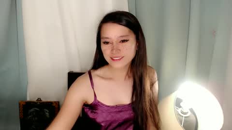 Snapshot of mea_mm19 chatting on December 7, 2024, 1:25 am mea_mm19 online show from December 7, 2024, 1:25 am