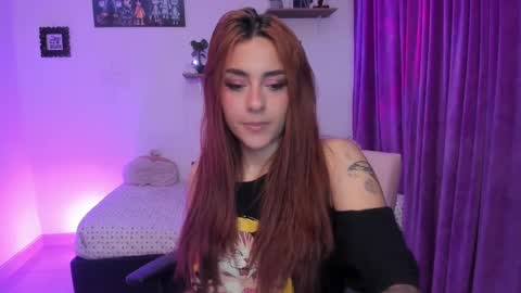 Snapshot of megan_ricci chatting on February 12, 2025, 1:19 am                 Laura                 online show from February 12, 2025, 1:19 am