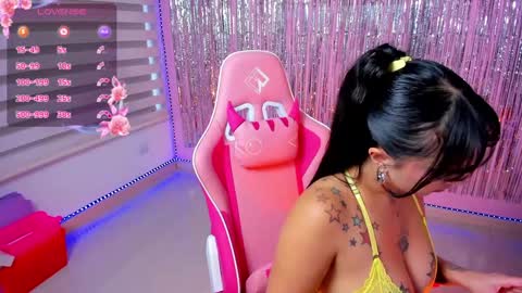 Snapshot of megankitty666 chatting on December 2, 2024, 9:50 pm Megan online show from December 2, 2024, 9:50 pm