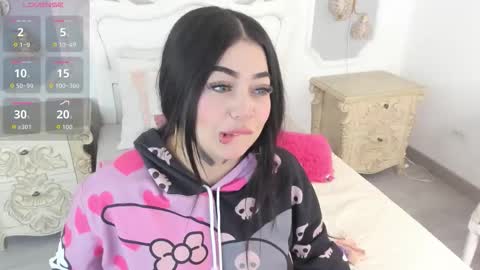 Snapshot of meganstar__ chatting on October 16, 2025, 11:44 am Megan online show from October 16, 2025, 11:44 am