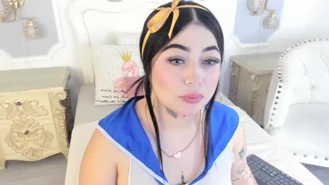 Snapshot of meganstar__ chatting on October 17, 2025, 11:46 am Megan online show from October 17, 2025, 11:46 am