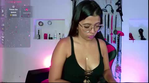 Snapshot of meggan_greey chatting on December 16, 2024, 8:58 pm Your best slave  online show from December 16, 2024, 8:58 pm