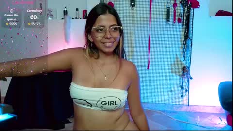 Snapshot of meggan_greey chatting on December 28, 2024, 12:04 am Your best slave  online show from December 28, 2024, 12:04 am