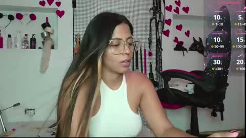 Snapshot of meggan_greey chatting on March 11, 2025, 9:48 pm Your best slave  online show from March 11, 2025, 9:48 pm