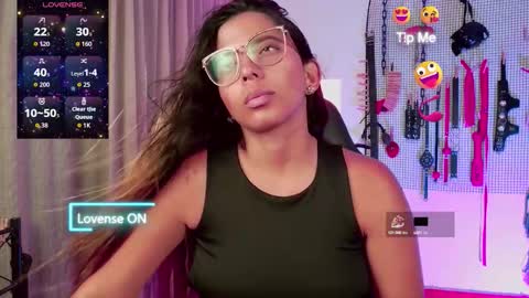 Snapshot of meggan_greey chatting on October 15, 2025, 3:01 pm Your best slave  online show from October 15, 2025, 3:01 pm