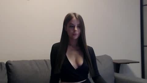 meladams online show from September 26, 2025, 9:30 pm