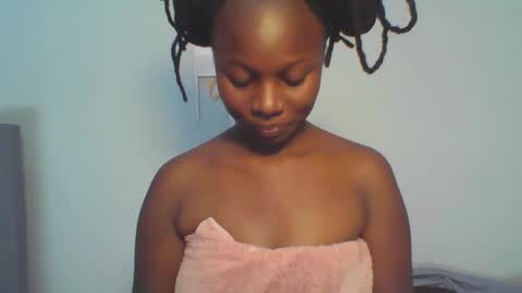 Snapshot of melanin_sassy96 chatting on January 12, 2025, 12:23 pm bad lil shawry online show from January 12, 2025, 12:23 pm