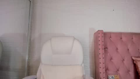 Snapshot of melanyharris chatting on March 8, 2025, 7:31 pm MELANYHARRIS online show from March 8, 2025, 7:31 pm