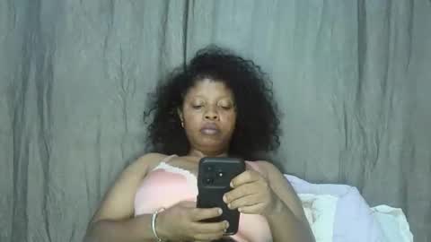 Snapshot of meld2599 chatting on October 19, 2025, 8:09 pm meld2599 online show from October 19, 2025, 8:09 pm