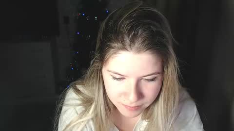 Snapshot of melissa__ray chatting on December 26, 2024, 6:12 pm Melissa Ray online show from December 26, 2024, 6:12 pm