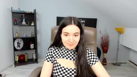 melissawiliam online show from February 18, 2025, 11:55 am