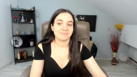 melissawiliam online show from February 21, 2025, 11:55 am