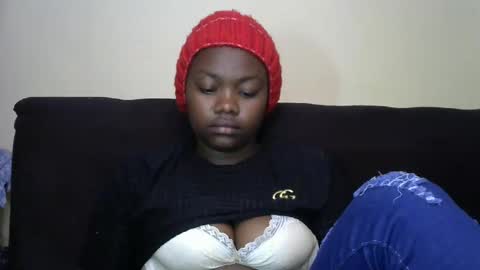 Snapshot of mellcy chatting on March 8, 2025, 10:43 am mell online show from March 8, 2025, 10:43 am