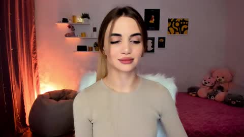 Tessa online show from December 13, 2024, 9:41 pm