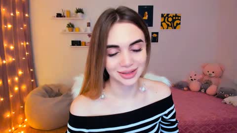 Tessa online show from January 17, 2025, 1:25 am