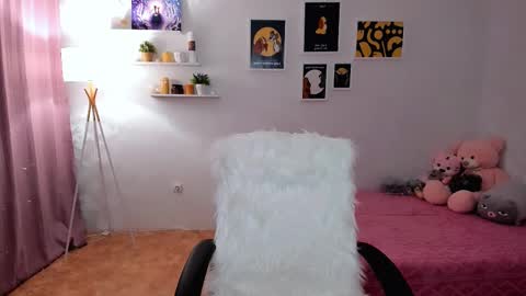 Tessa online show from February 27, 2025, 12:32 am