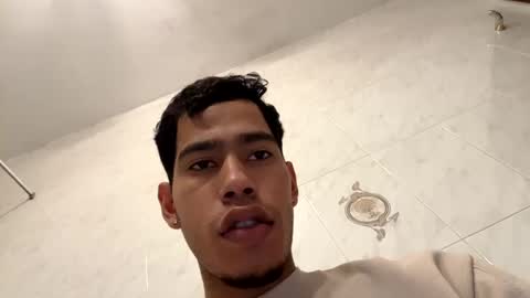 Snapshot of memolesta13 chatting on January 30, 2025, 5:39 pm memolesta13 online show from January 30, 2025, 5:39 pm