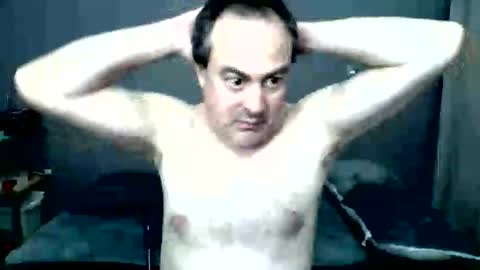 Snapshot of men_thin chatting on October 29, 2025, 5:20 am Travieso online show from October 29, 2025, 5:20 am