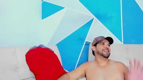 Snapshot of mens_starplus19 chatting on January 31, 2025, 2:39 pm alexis chubby and jose online show from January 31, 2025, 2:39 pm